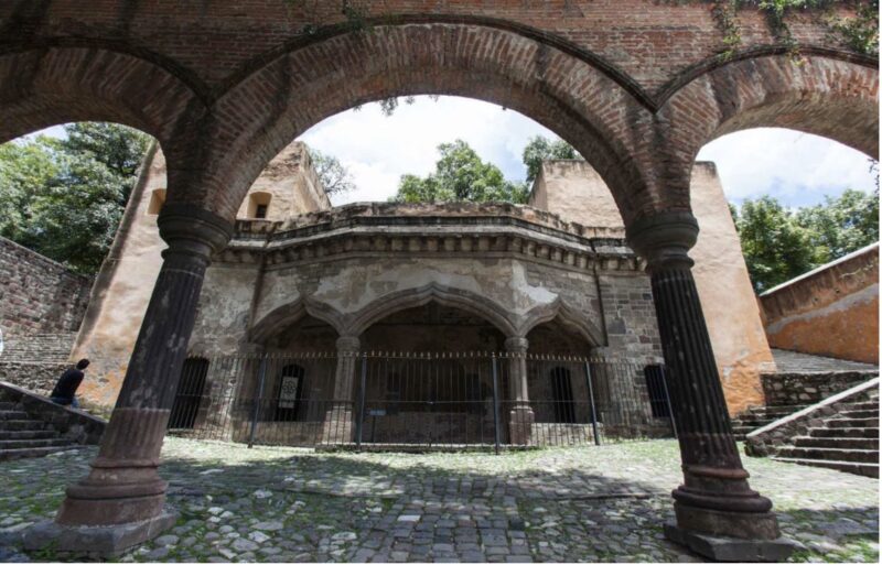 Fray Martín de Valencia y la enseñanza