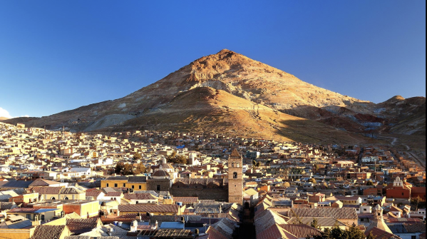 El Cerro Rico de Potosí